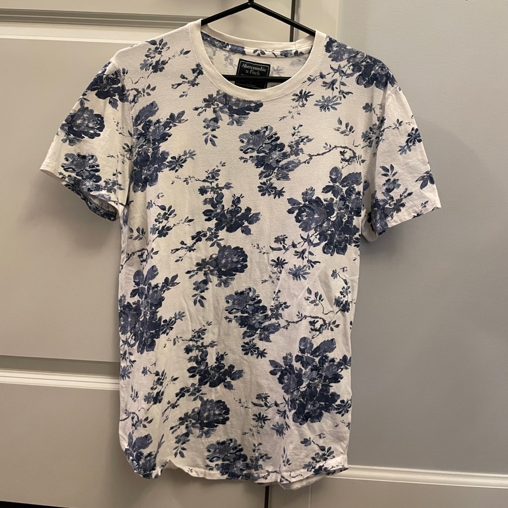 white and blue Abercrombie